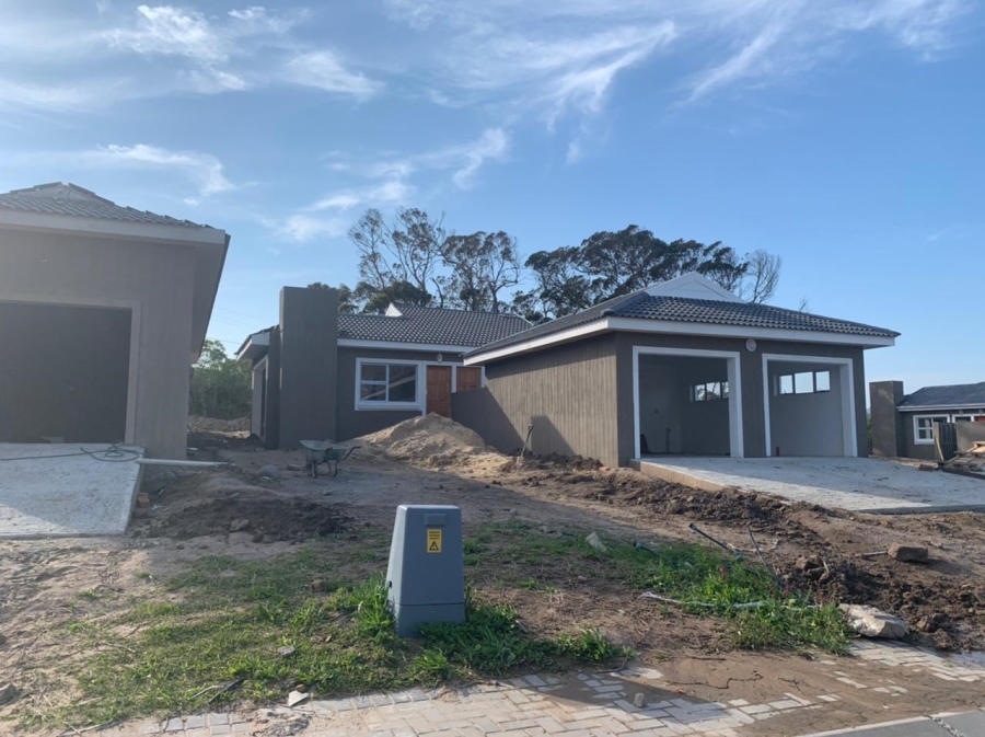 3 Bedroom Property for Sale in Kidds Beach Eastern Cape